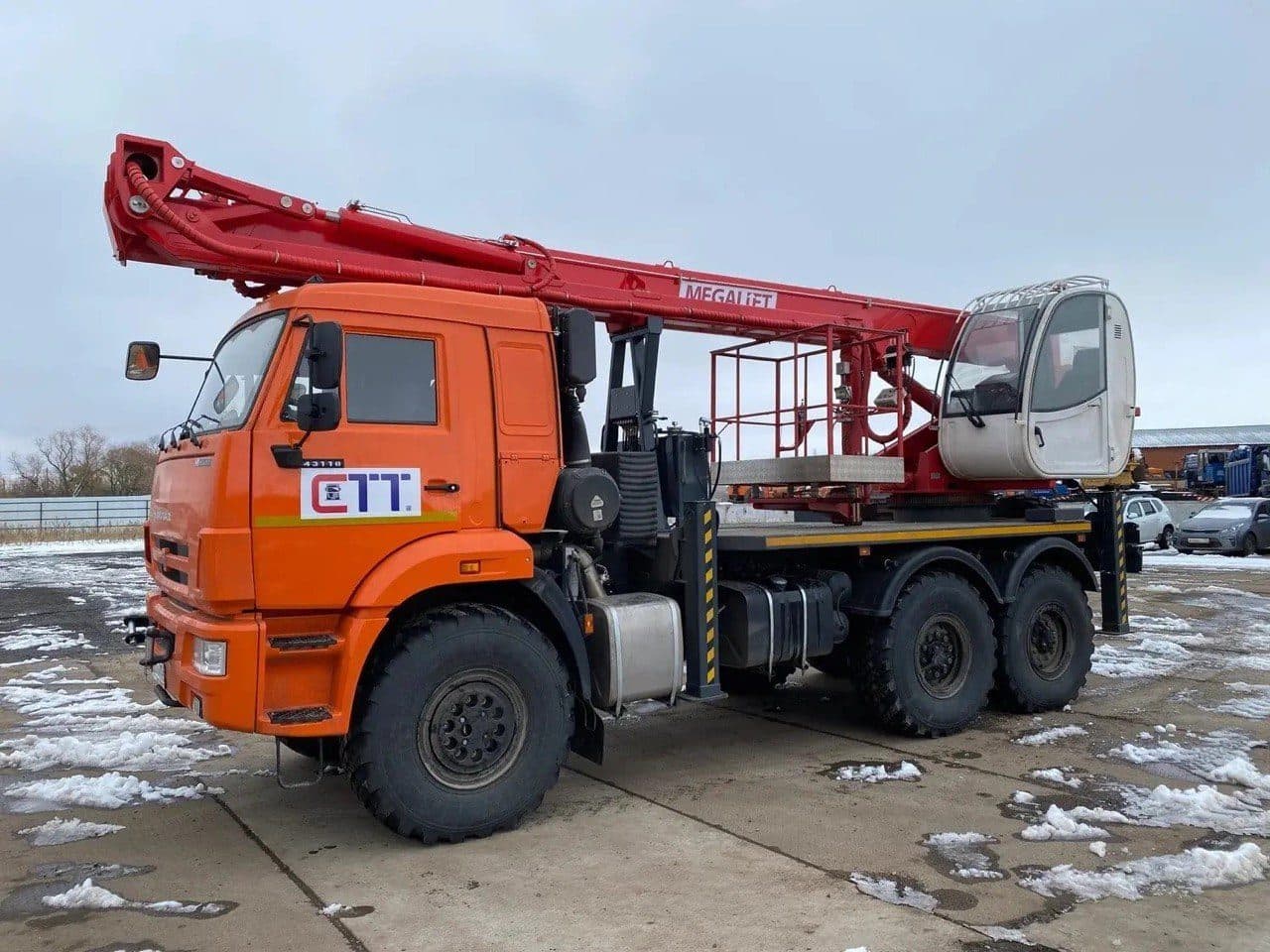 Автовышка (АГП), стрела до 33 м: Автовышка на шасси КАМАЗ 6×6
